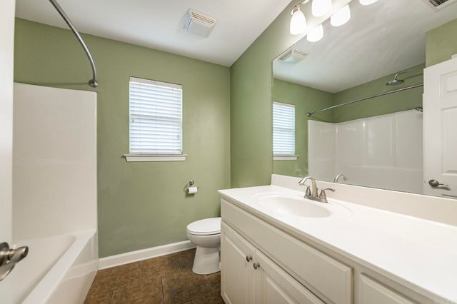 115 Princeton Pl, Ward, AR 72176