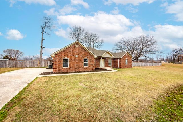 115 Princeton Pl, Ward, AR 72176