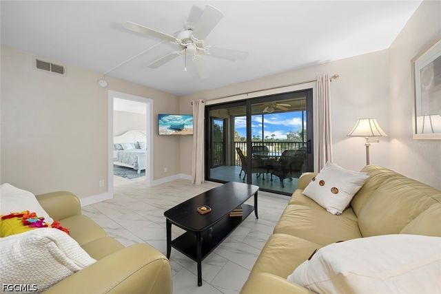 1919 Olde Middle Gulf DR 502, Sanibel, FL 33957