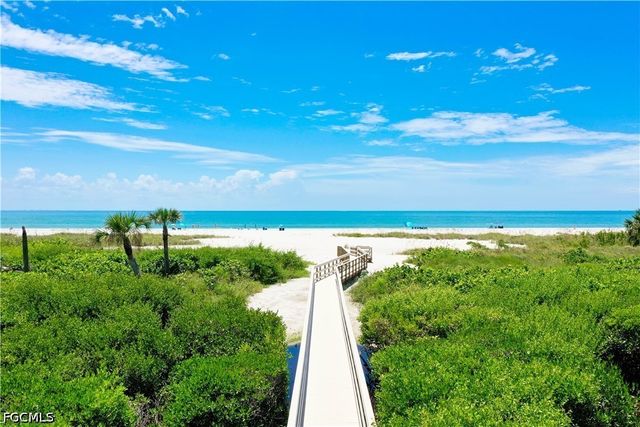 1919 Olde Middle Gulf DR 502, Sanibel, FL 33957