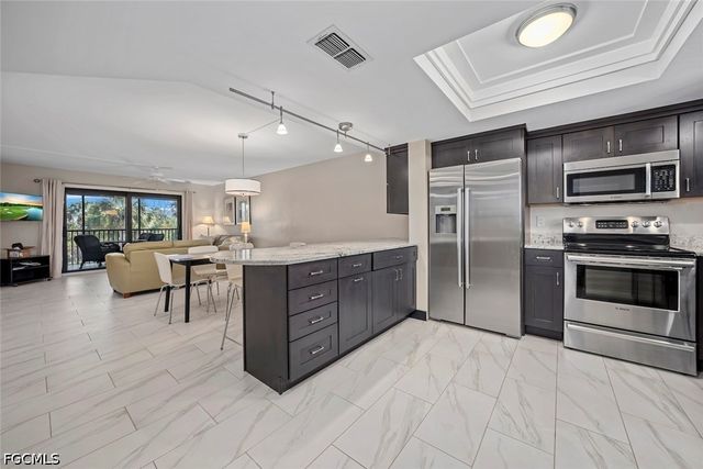1919 Olde Middle Gulf DR 502, Sanibel, FL 33957