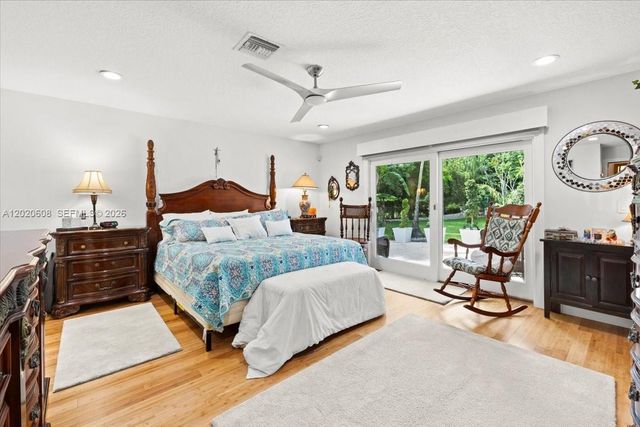 10767 N 153rd Court N, Jupiter, FL 33478