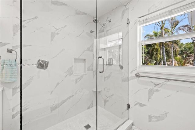 10767 N 153rd Court N, Jupiter, FL 33478