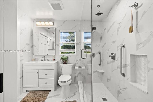 10767 N 153rd Court N, Jupiter, FL 33478