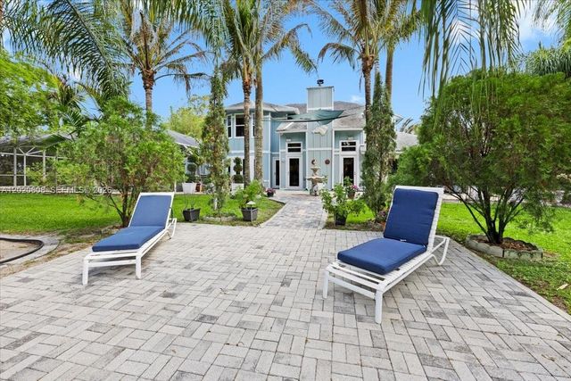 10767 N 153rd Court N, Jupiter, FL 33478