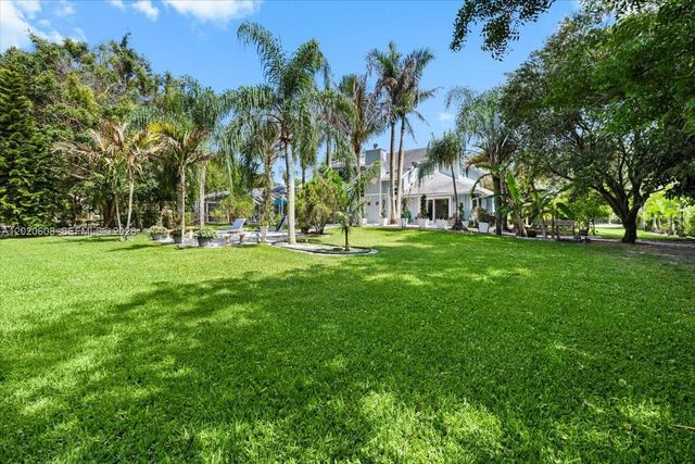 10767 N 153rd Court N, Jupiter, FL 33478