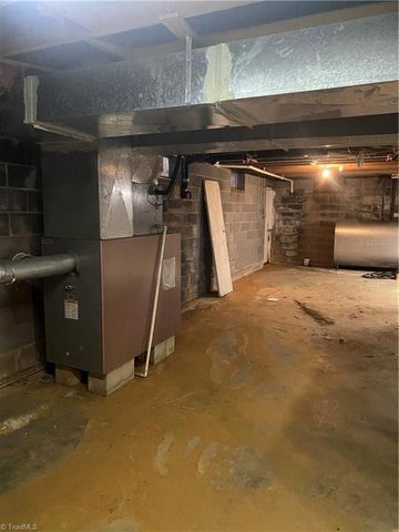 6740 Doral Drive, Tobaccoville, NC 27050