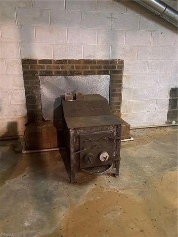 6740 Doral Drive, Tobaccoville, NC 27050