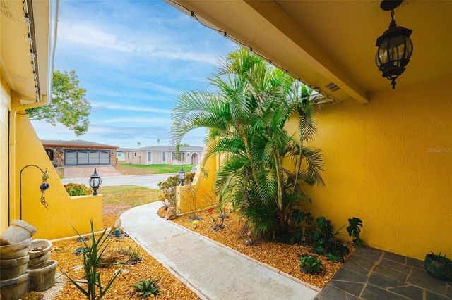 8433 MOULTON DRIVE, Port Richey, FL 34668