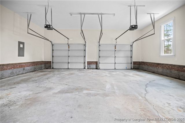 5400 Labrador Drive, Hope Mills, NC 28348