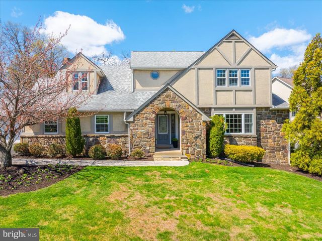 419 VERNON RD, Jenkintown, PA 19046