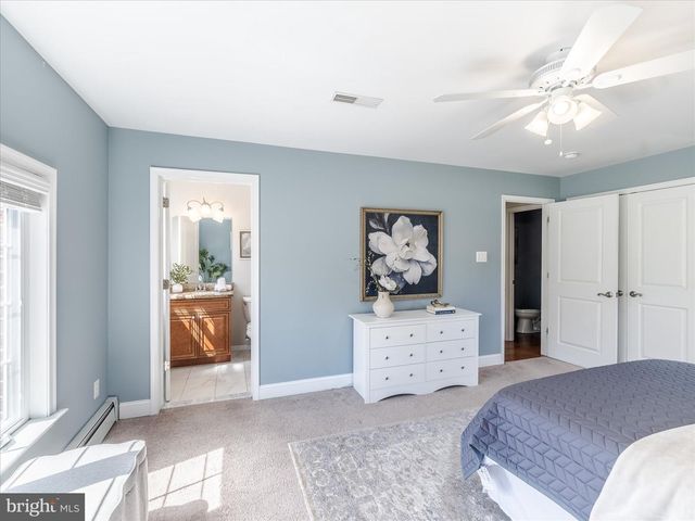 419 VERNON RD, Jenkintown, PA 19046