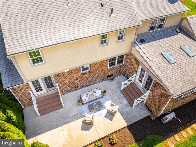 419 VERNON RD, Jenkintown, PA 19046