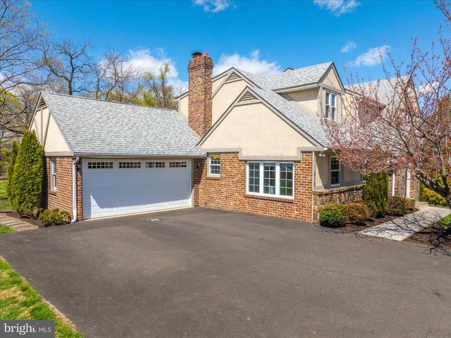 419 VERNON RD, Jenkintown, PA 19046