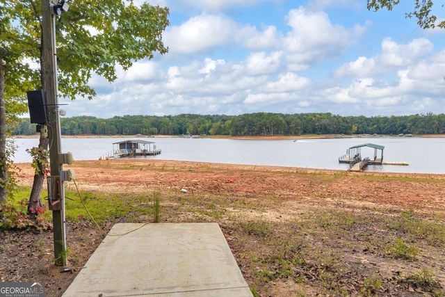 2716 Holcomb Drive, Martin, GA 30557