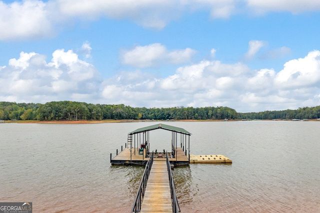 2716 Holcomb Drive, Martin, GA 30557