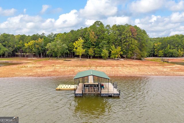 2716 Holcomb Drive, Martin, GA 30557