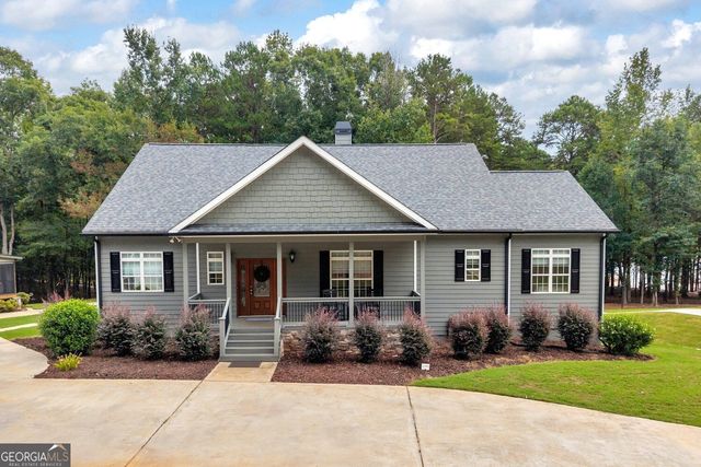 2716 Holcomb Drive, Martin, GA 30557