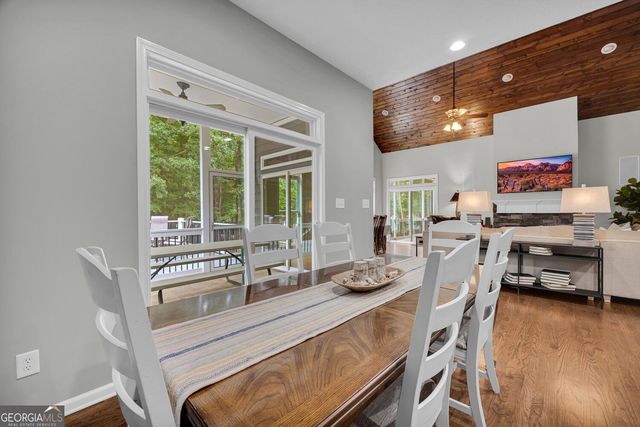 2716 Holcomb Drive, Martin, GA 30557
