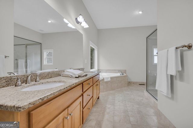 2716 Holcomb Drive, Martin, GA 30557