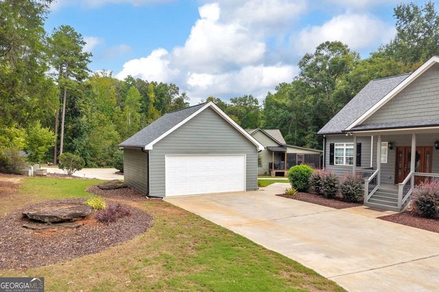 2716 Holcomb Drive, Martin, GA 30557
