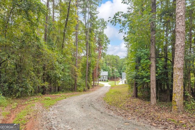 2716 Holcomb Drive, Martin, GA 30557
