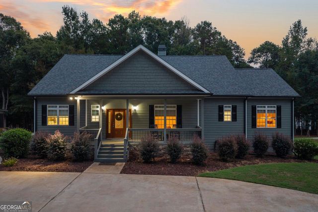 2716 Holcomb Drive, Martin, GA 30557