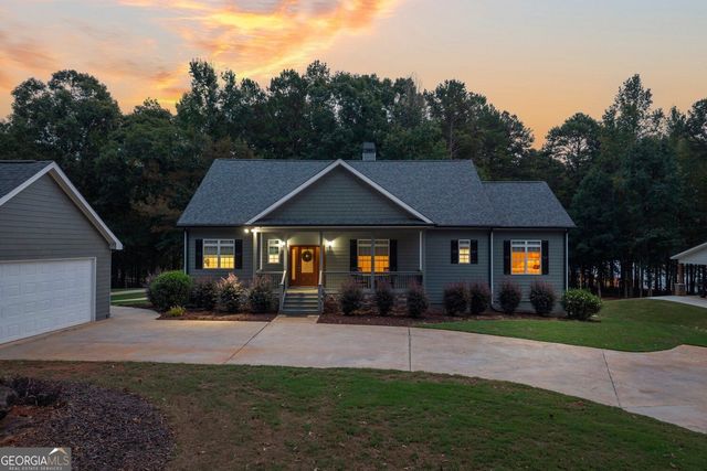 2716 Holcomb Drive, Martin, GA 30557