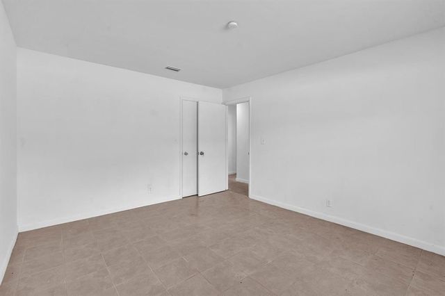 5748 NW 27th Court, Fort Lauderdale, FL 33313