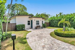 6550 SW 52nd Terrace, South Miami, FL 33155