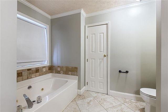 4929 Baker Plantation Way, Acworth, GA 30101
