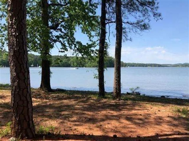 4929 Baker Plantation Way, Acworth, GA 30101