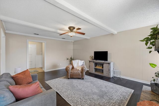 1775 Cypress Lane, Canton, TX 75103