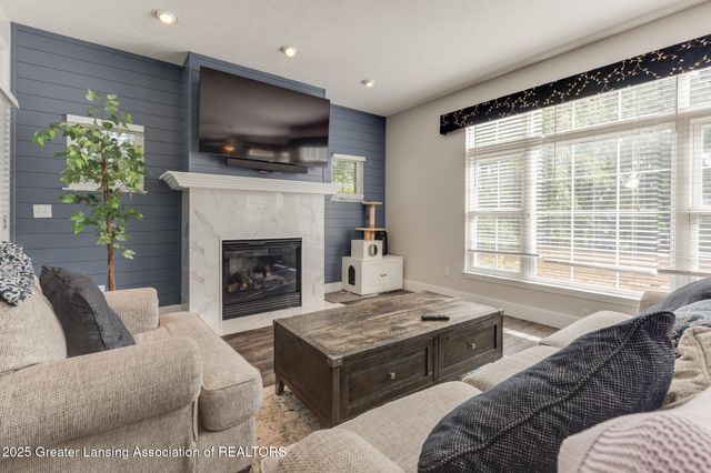 11254 Jerryson Drive, Grand Ledge, MI 48837