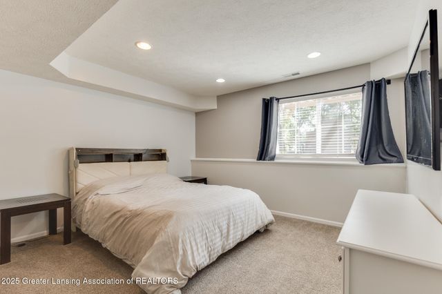 11254 Jerryson Drive, Grand Ledge, MI 48837