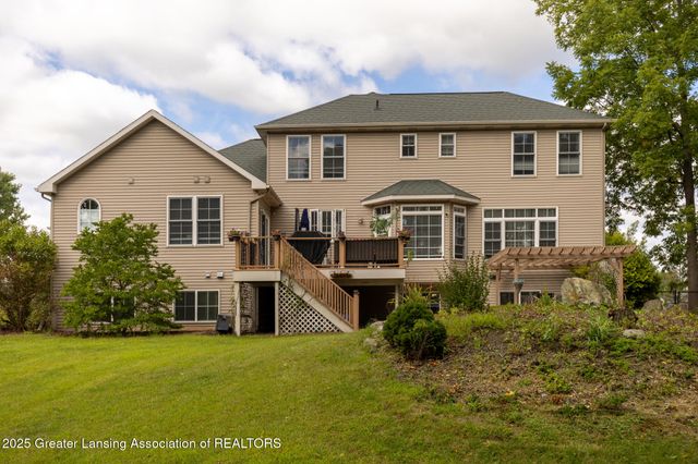 11254 Jerryson Drive, Grand Ledge, MI 48837