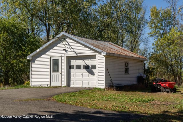 498 Route 66, Hudson, NY 12534