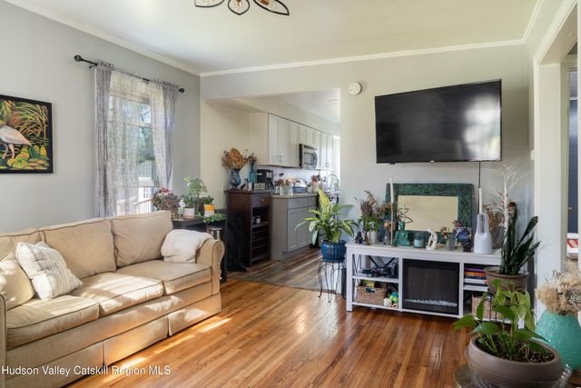 498 Route 66, Hudson, NY 12534