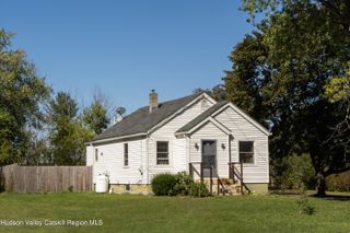 498 Route 66, Hudson, NY 12534