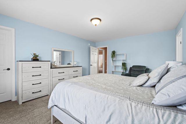 4245 Victoria Way, Lexington, KY 40515