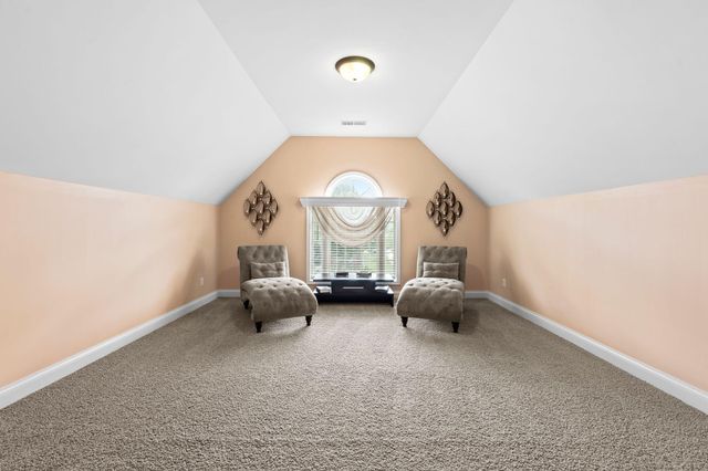 4245 Victoria Way, Lexington, KY 40515