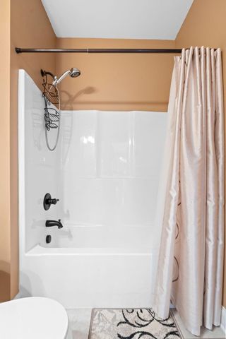 4245 Victoria Way, Lexington, KY 40515