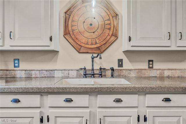 23789 Snell Road, Columbia Station, OH 44028