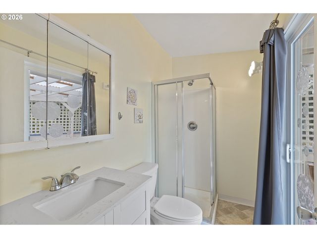 1021 Ne 195TH Ave, Portland, OR 97230
