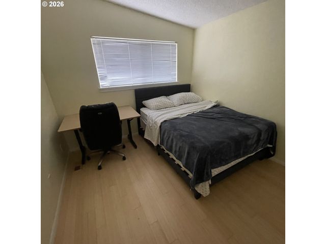 1021 Ne 195TH Ave, Portland, OR 97230