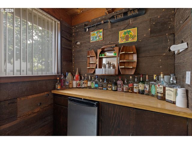 1021 Ne 195TH Ave, Portland, OR 97230