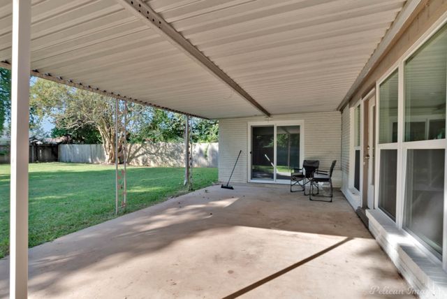 2502 Ashland Avenue, Bossier City, LA 71111