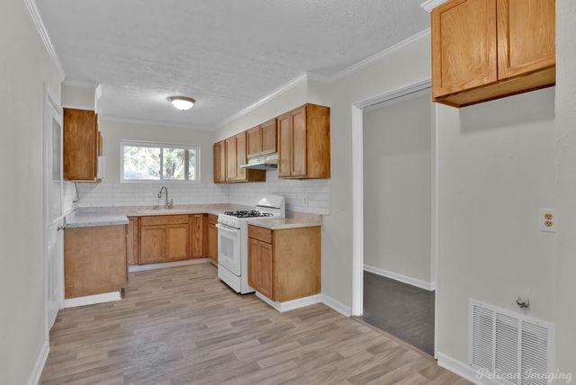 2502 Ashland Avenue, Bossier City, LA 71111