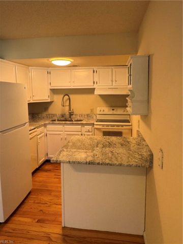 900 Colley Ave Apt 1, Norfolk, VA 23507