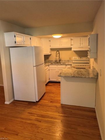 900 Colley Ave Apt 1, Norfolk, VA 23507